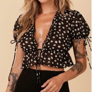 NWT | Princess Polly | Fleur Crop Top